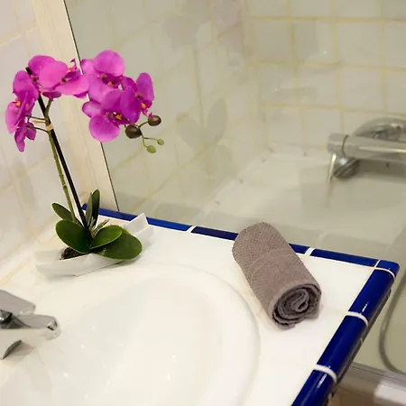 Sade - Central, Charming, For 6 Apartamento